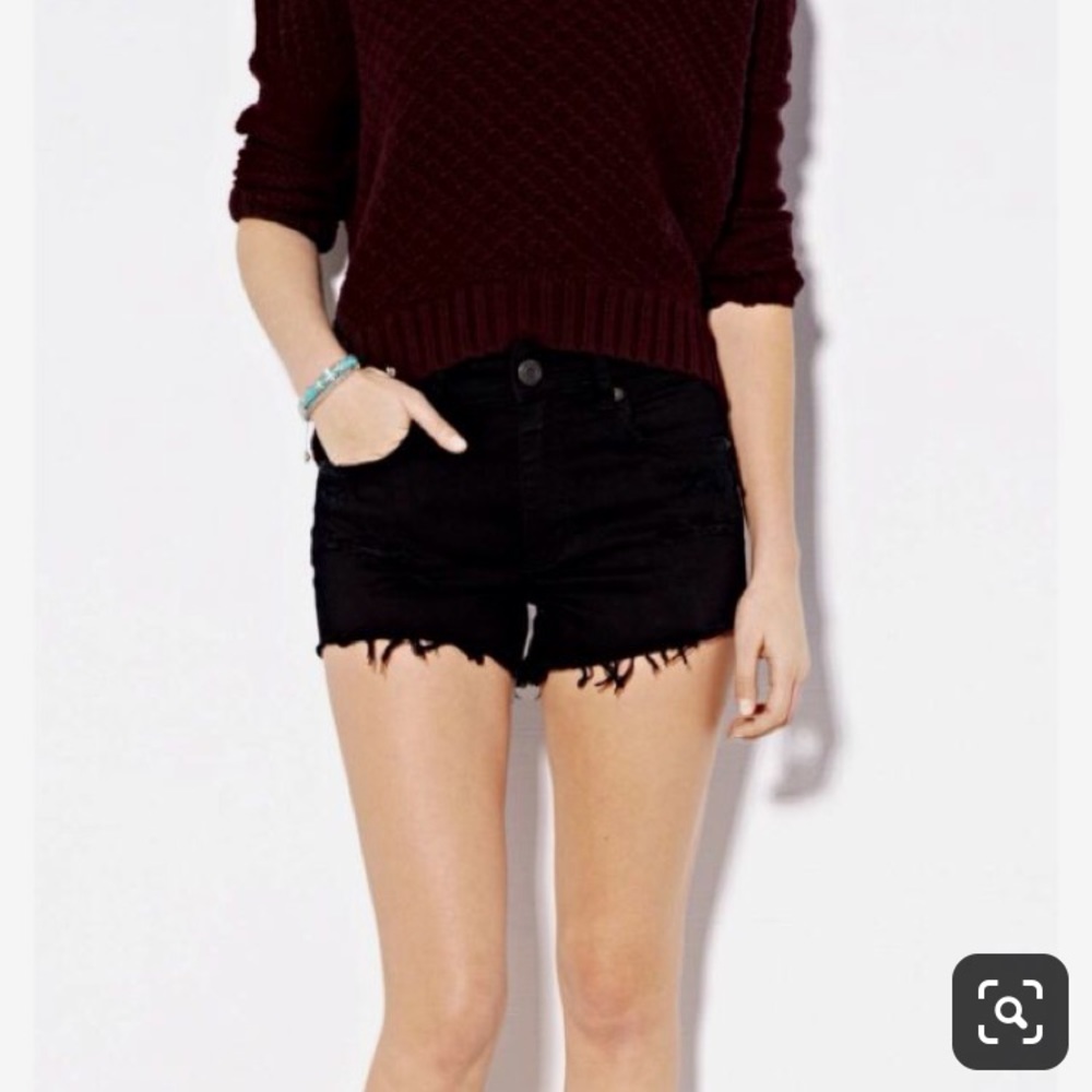 American Eagle High Waist Distressed Fest Shorties